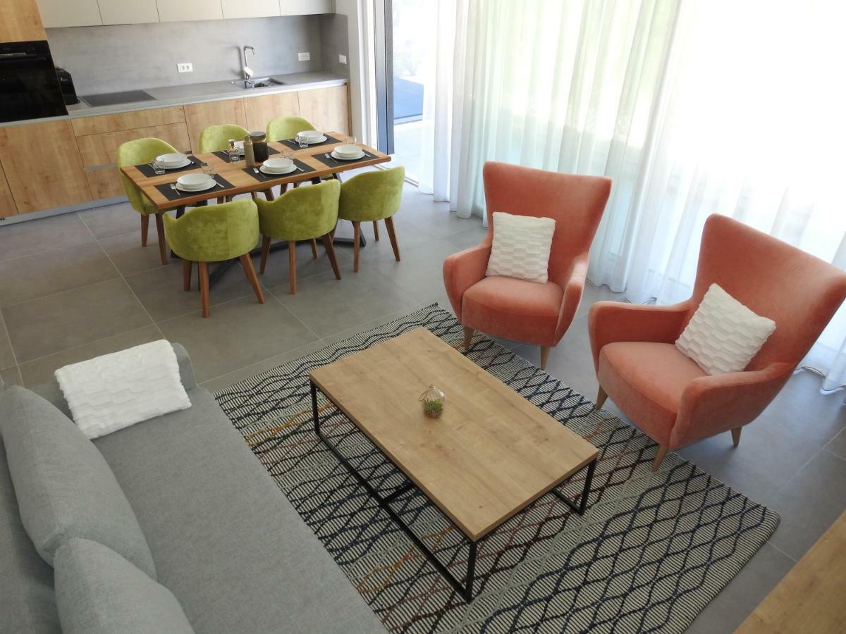 Luxury Apartments Magali Ровінь Екстер'єр фото