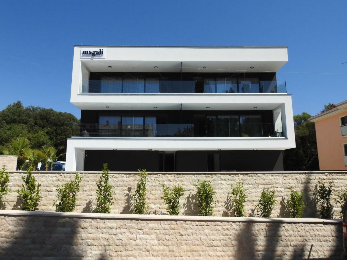 Luxury Apartments Magali Ровінь Екстер'єр фото