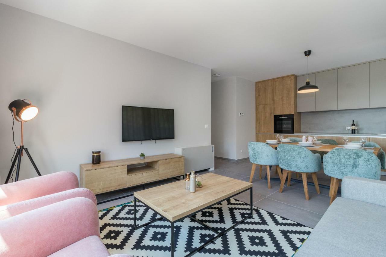 Luxury Apartments Magali Ровінь Екстер'єр фото