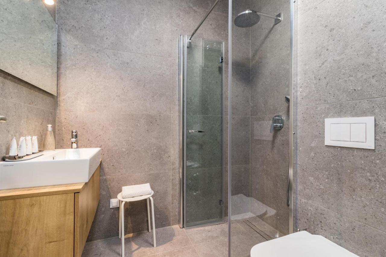 Luxury Apartments Magali Ровінь Екстер'єр фото